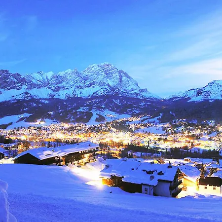 Szálloda Capannina Cortina dʼAmpezzo