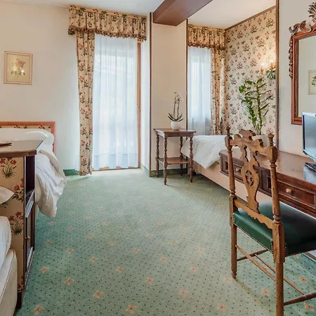 Capannina 3* Cortina d'Ampezzo