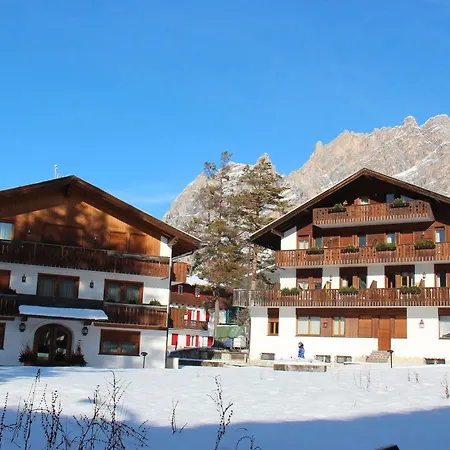 Hotel Capannina 3*