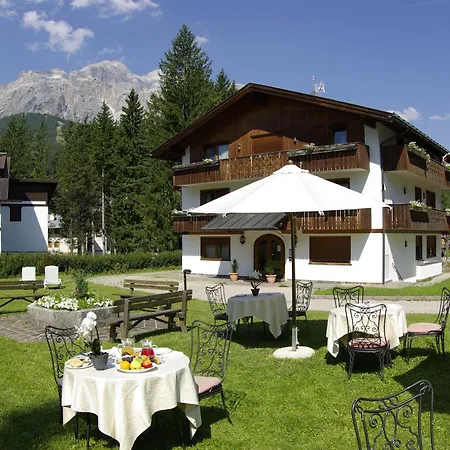 Capannina Hotel Cortina d'Ampezzo